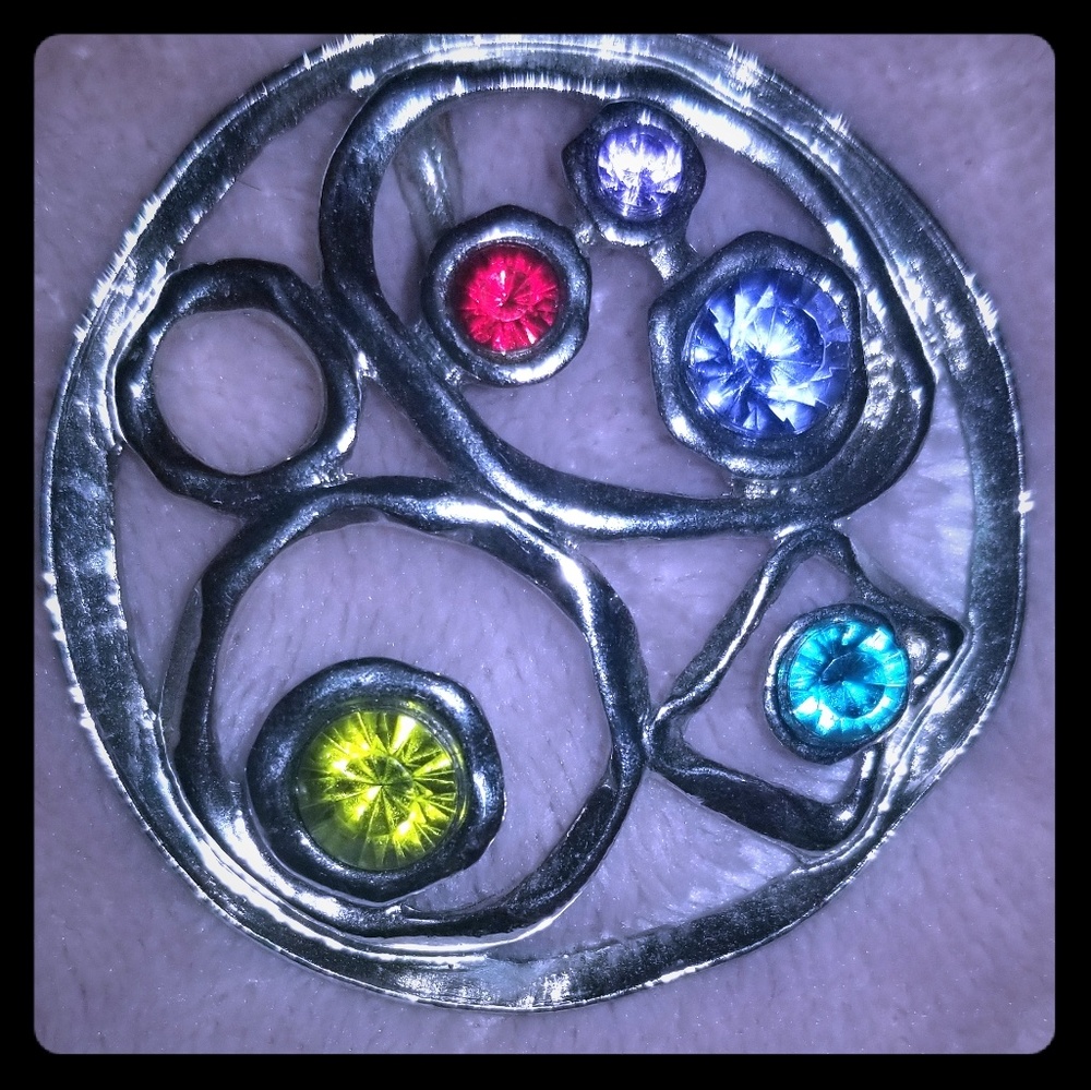 Necklace pendant